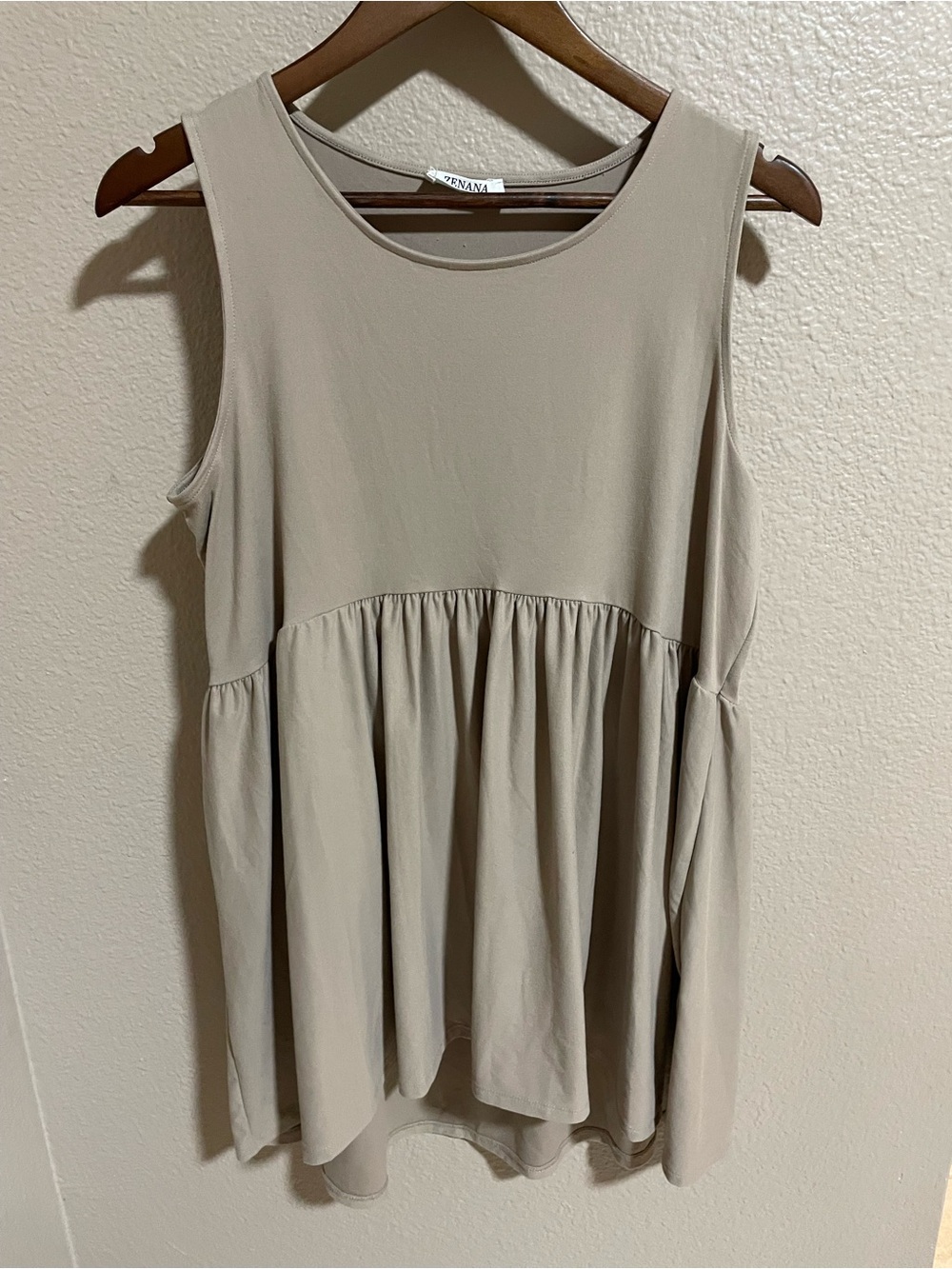 Zenana Sleeveless Scoop Neck Peplum Tank Top in Beige